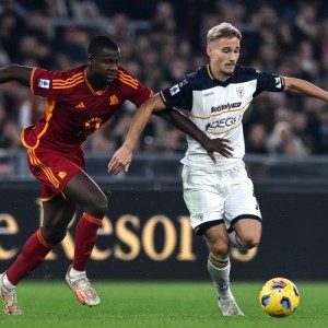 官方网站-斯基拉：巴萨、曼联等队关注恩迪卡，罗马为球员估价5000万欧