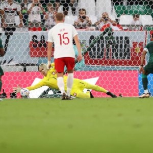 【世界杯】3C扑点，莱万世界杯首球，波兰2比0沙特